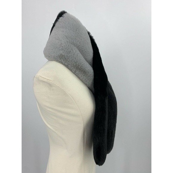 Anthropolgie Dylan Pull Through Colorblock Scarf - Picture 5 of 8